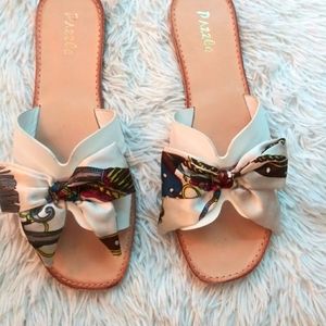 Bow Sandals, 11